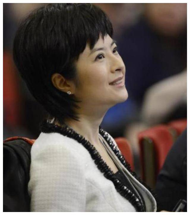 张泉灵_李铁_生活