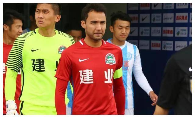 河南引援空降40万欧 替代杨帅,强援加盟!_赛季_周缘_李玮峰