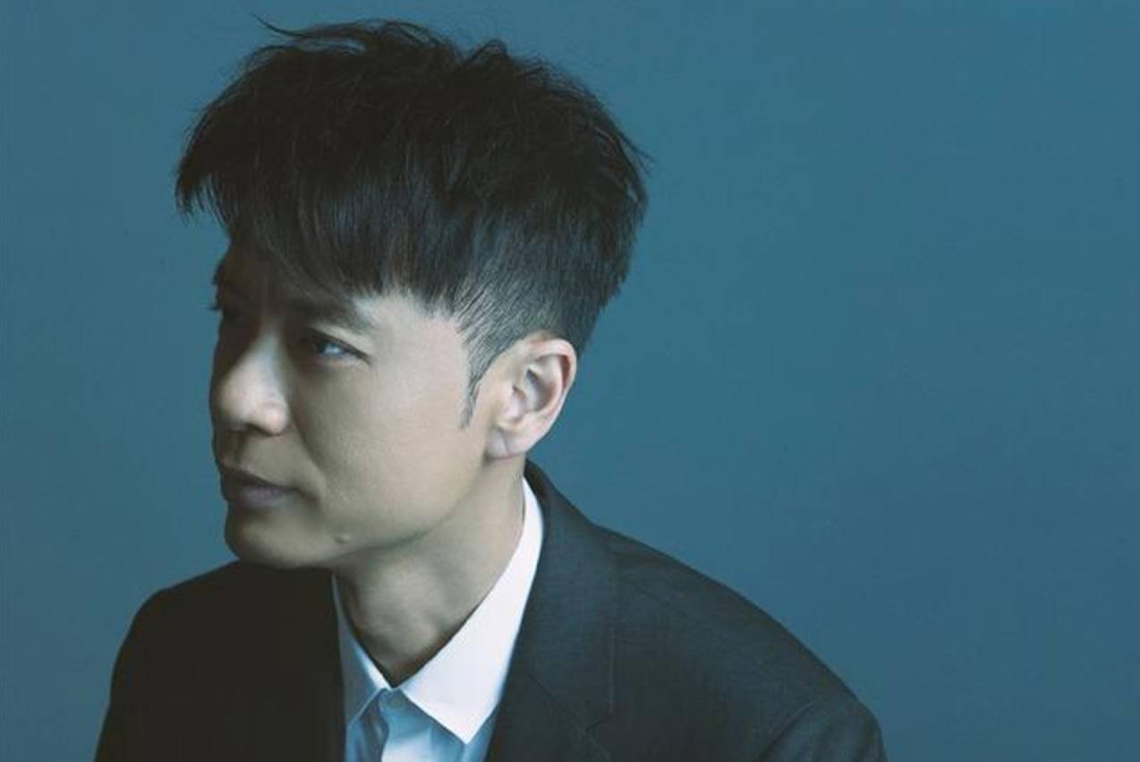 李克勤用这首歌甩掉了"接班人"的头衔,评此歌当年拿奖拿到手软_歌曲奖