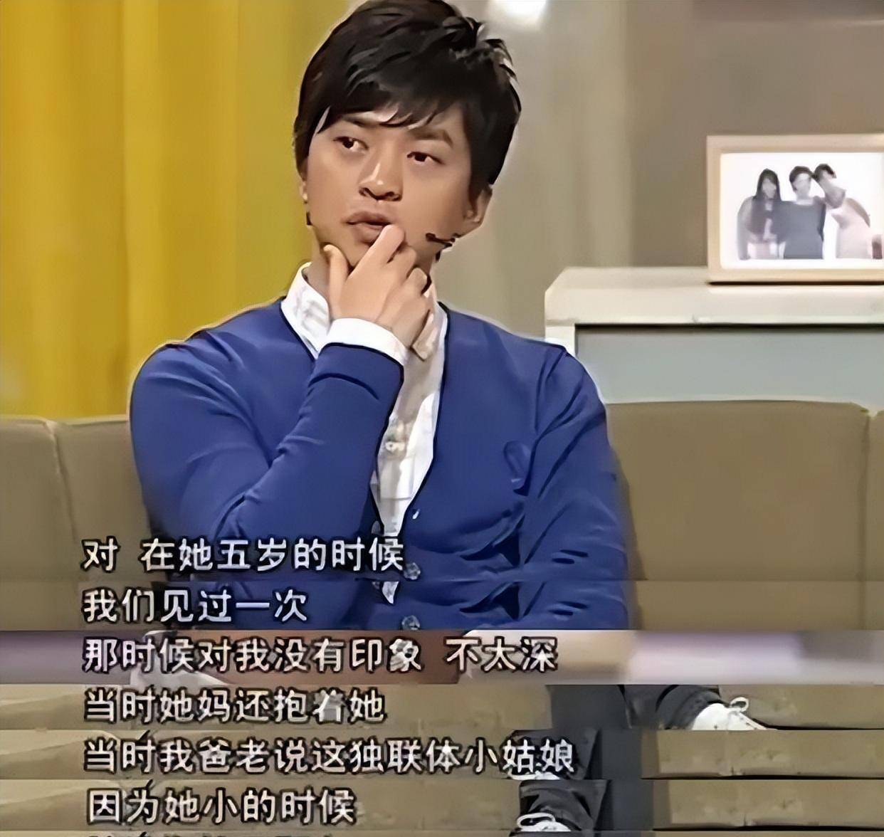 这个长相酷似国外人的小女生,让李健一见钟情了