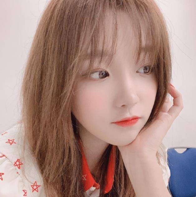 国外不愧是"造星工厂",看到宋雨琦的练习生旧照,简直天差地别_普通人