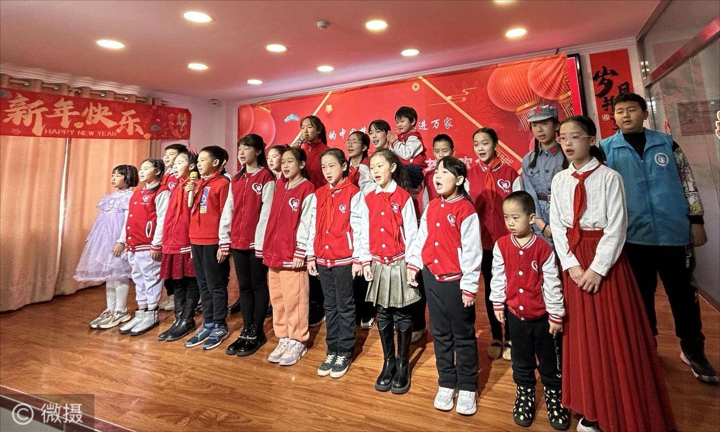 北京:敬老爱老闹元宵_歌曲_表演_京剧