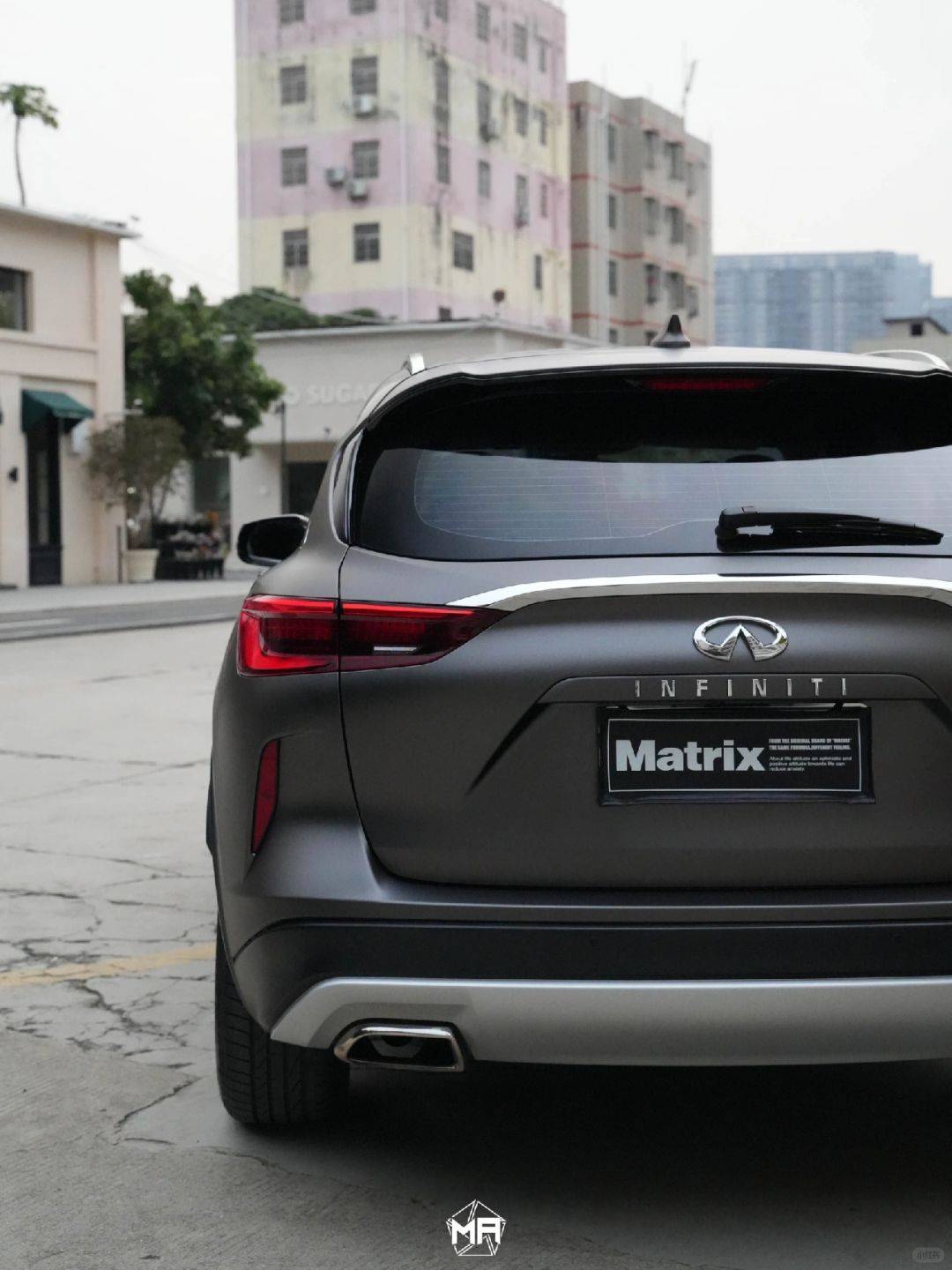 英菲尼迪qx50矩阵改色膜三界灰(哑),凌人气势,彰显不凡_搜狐汽车_搜狐