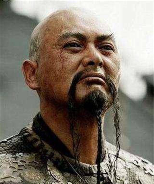 为了寻找这个地方,辗转到了日本,却在种子岛遭遇了当地武士的禁锢遇