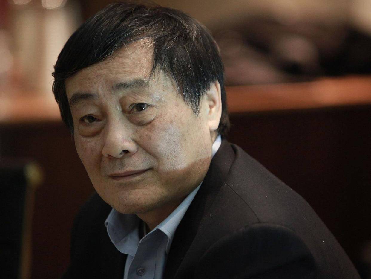 不可想象，三次登顶首富的宗庆后，每年生活费用不会超过5万元_员工_早餐_媒体
