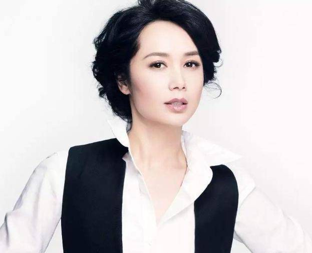 蒋雯丽爱过的两个导演:前任成阶下囚,现任却潇洒成性_顾长卫_王全安