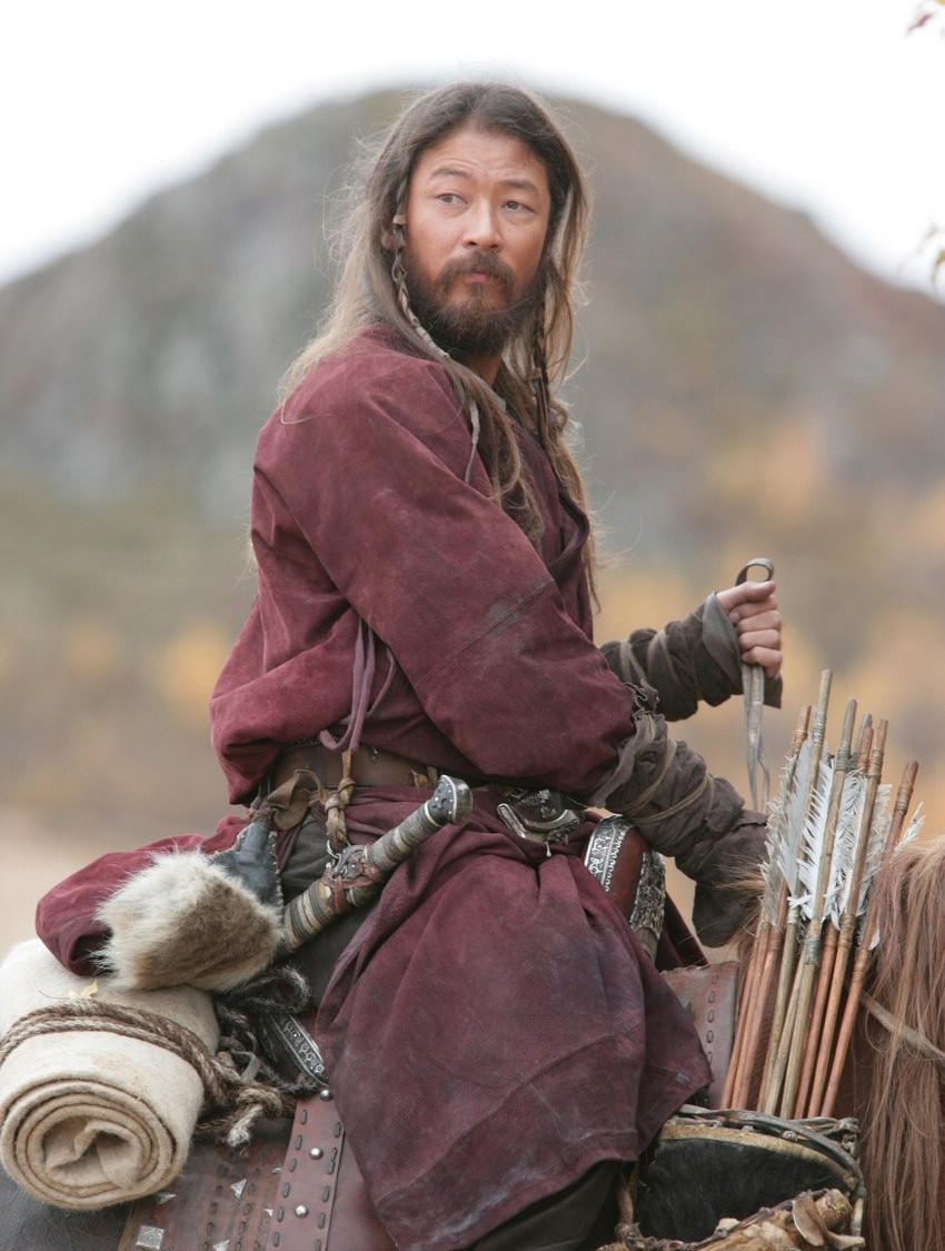 十三翼之战,札木合烹杀俘虏,铁木真虽败,却收获人心_草原_安答_部落