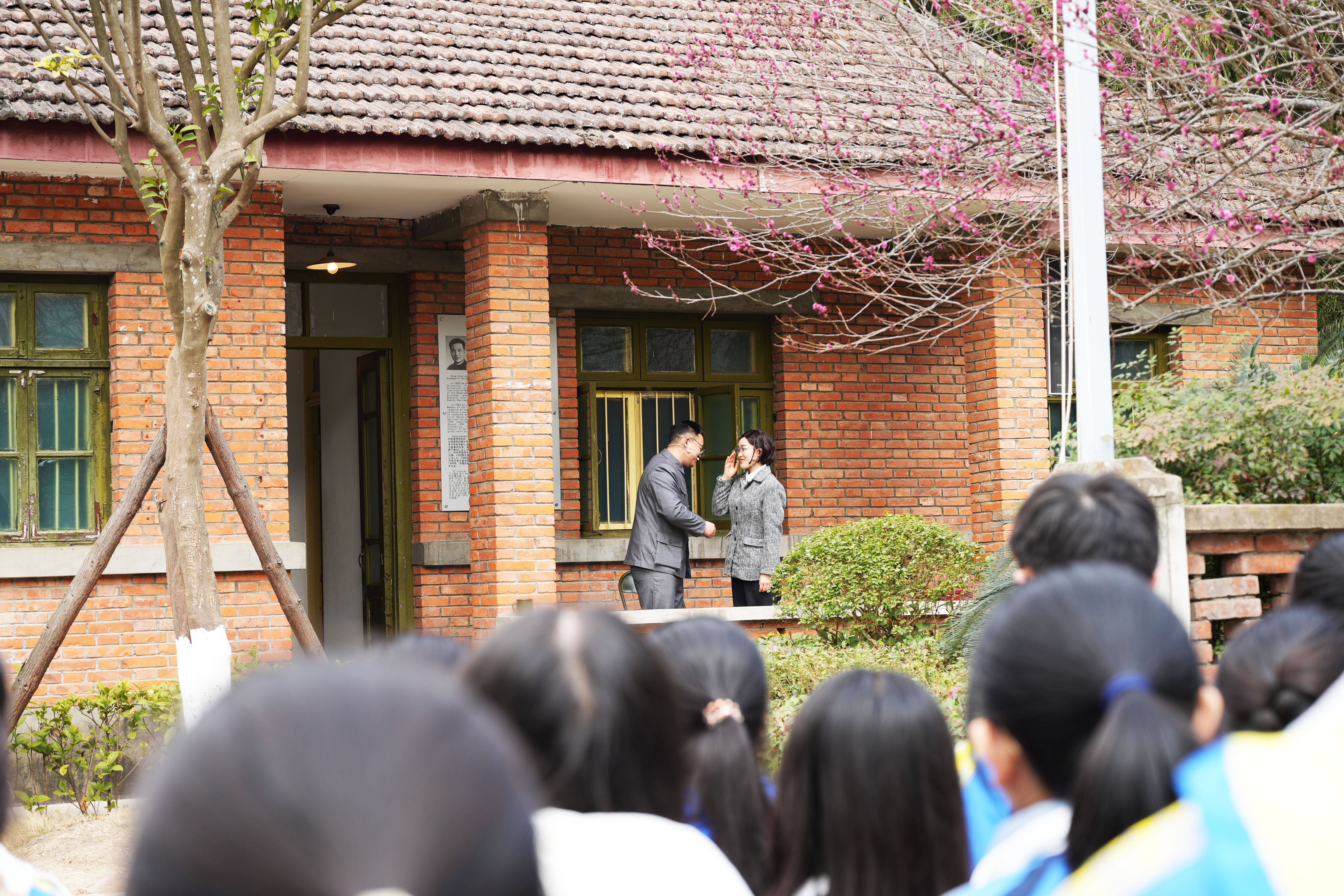 旅游四川·梓潼 | 沉浸式微话剧《唤我凌云壮志 》在两弹城精彩上演