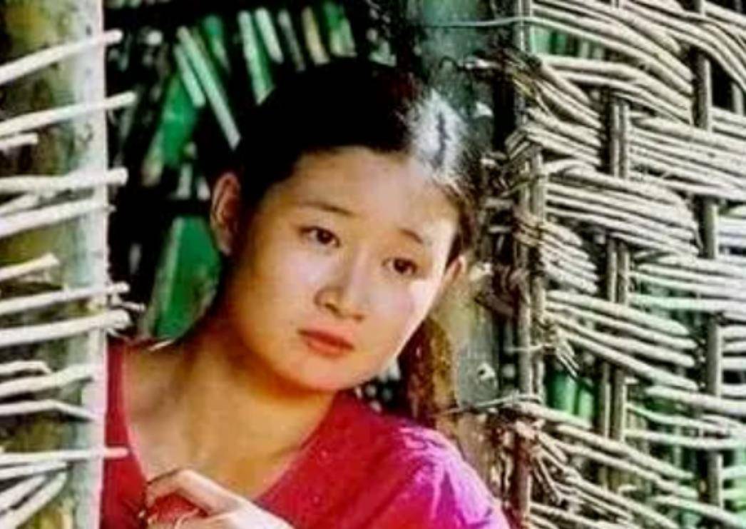 12年后再看王亚彬,才发现当年辞演"王小蒙",或许是个对的选择_舞蹈
