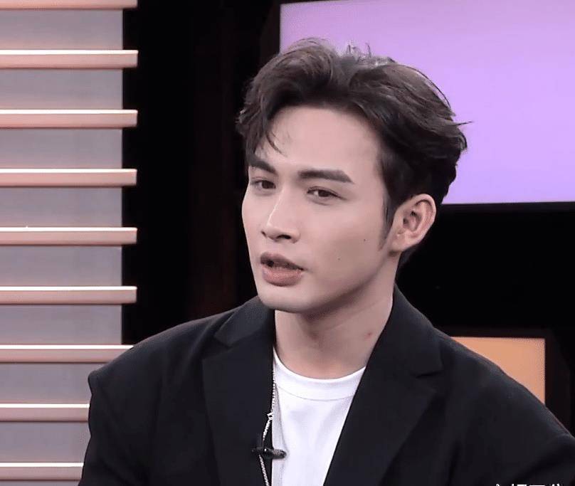 《司藤》最强售后,张彬彬景甜合体出镜,戏外真实关系一目了然_互动