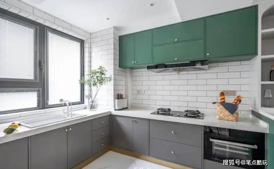 省啥都别省吸油烟机:一文读懂如何保持厨房卫生整洁_变频_支持_吸力