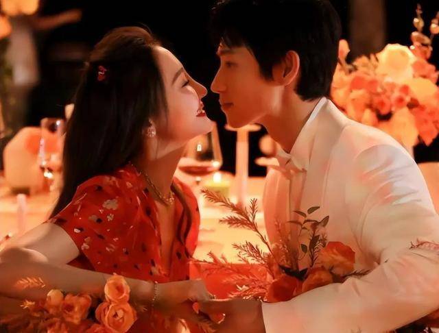 事实证明,"面包和爱情兼顾"的魏晨,才是真正的"人间清醒"_事业_于伟