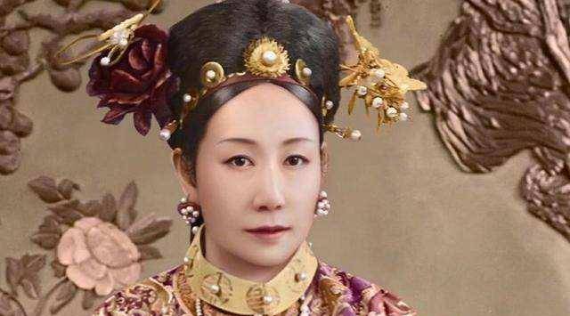 慈禧逃命都带着的"核桃"是什么宝物,还不惜挖地三尺也得找回?_咸丰_东