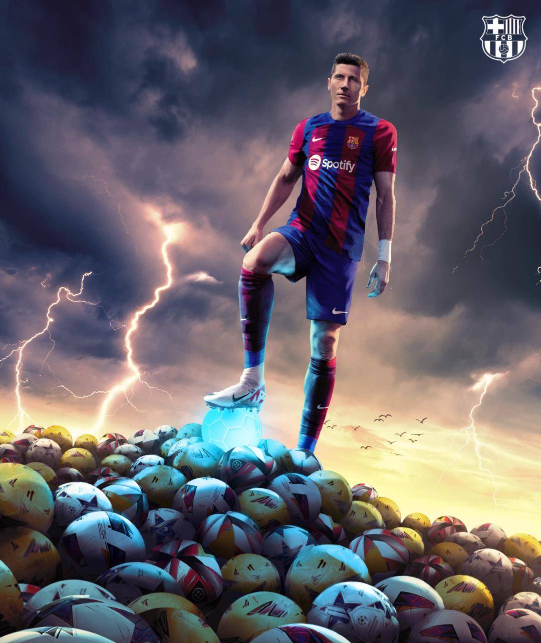 莱万破门,欧冠客场战平那不勒斯_比赛_京多安_德里