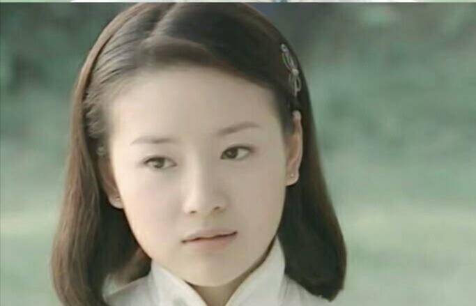 《金粉世家》原著:穷养大的冷清秋,成了贫寒家庭的