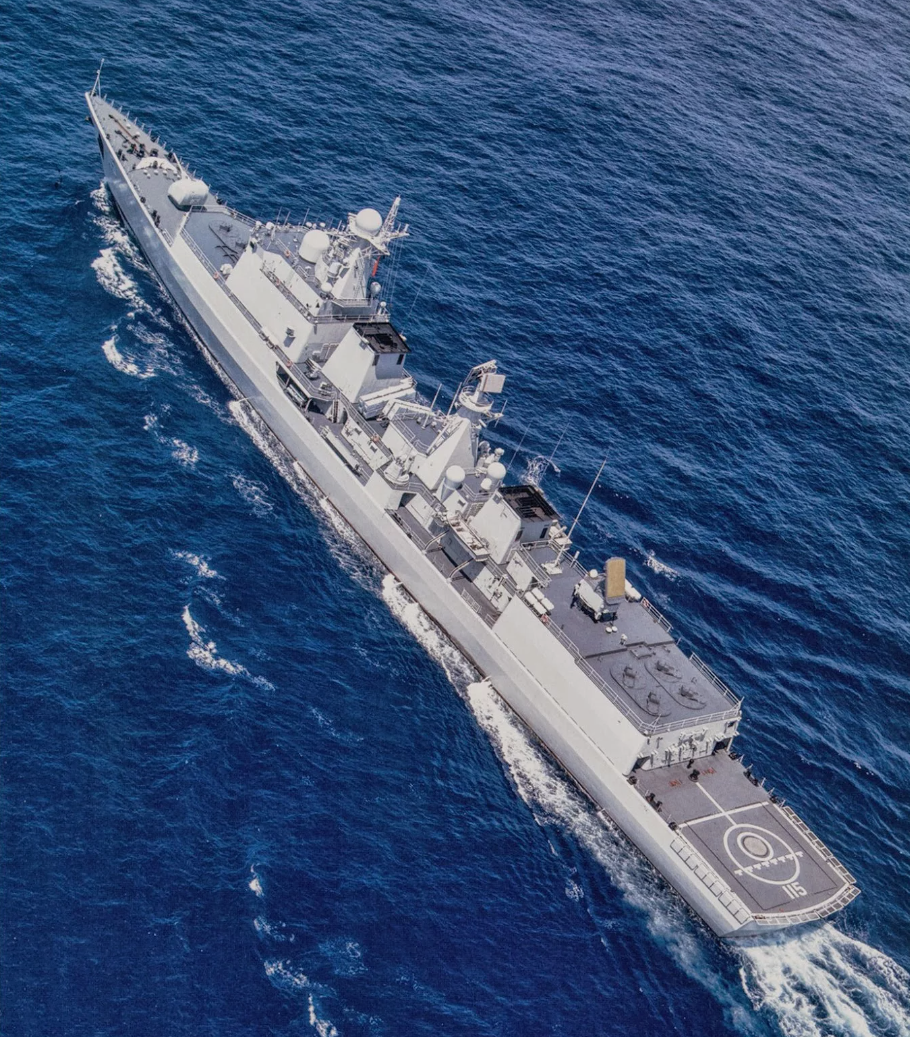 我海军051c型驱逐舰,搭载里夫m防空系统,与盾舰存在不少差距_装备