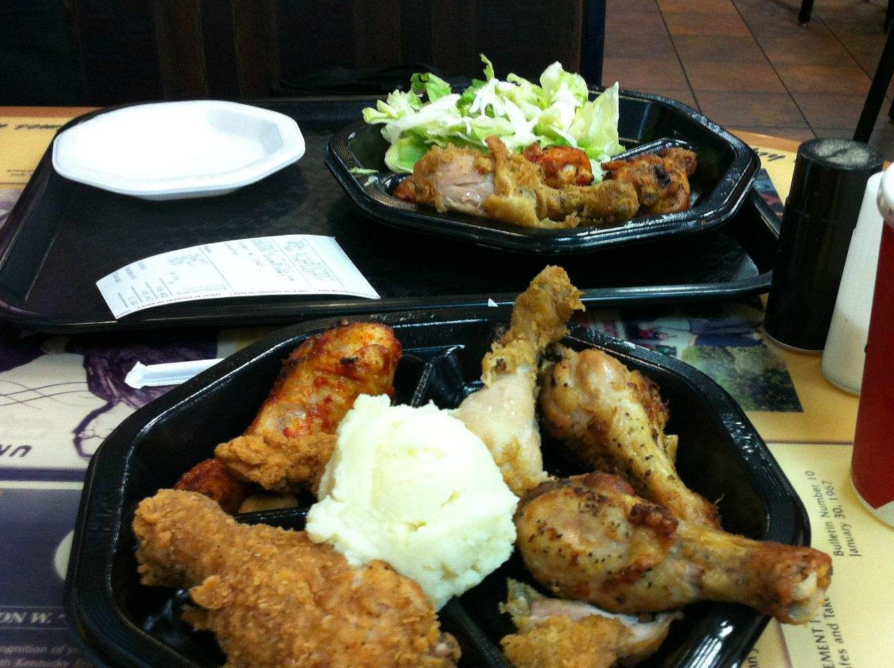 日本肯德基自助餐75元一位,中国吃货表羡慕:能够吃垮它!