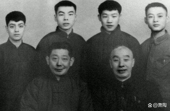 李金斗的母亲美若天仙,支持丈夫赴美留学,害了自己,连累了长子_李惠