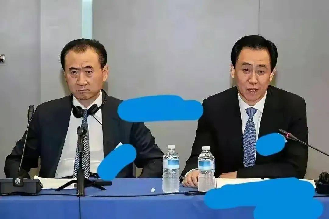 许家印前妻丁玉梅和儿子许腾鹤反目成仇?