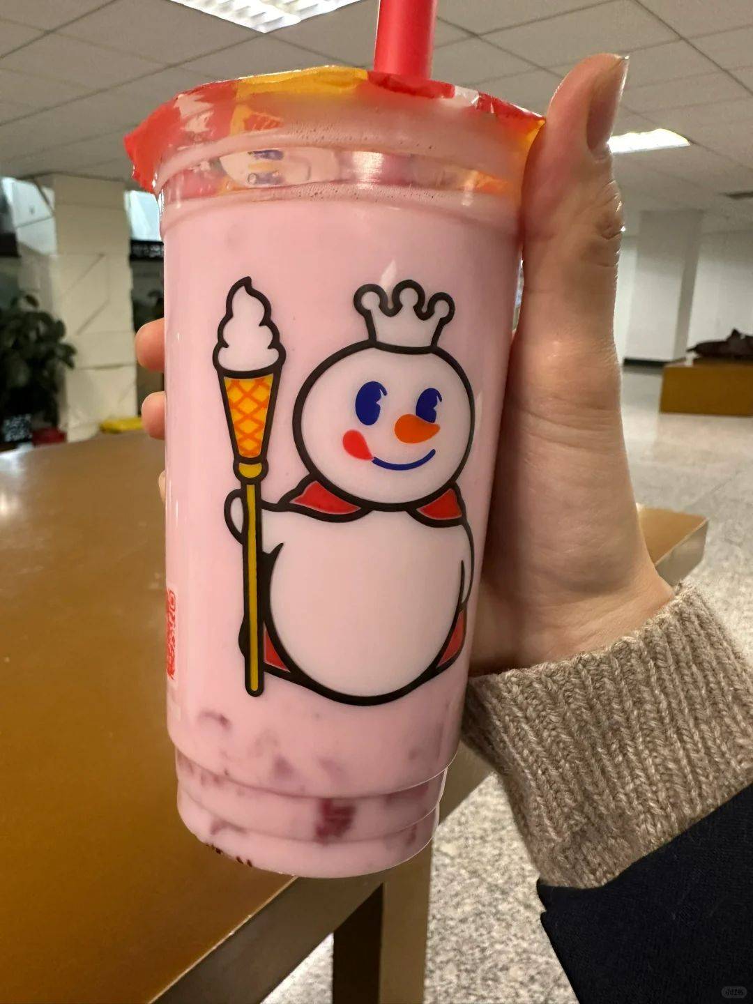 畅饮蜜雪冰城草莓椰奶露,甜品新尝绝对是物超所值!