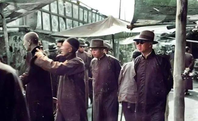 揭秘民国旧上海"乱人",想方设法害人就是其唯一的职业_流氓_男人_事情