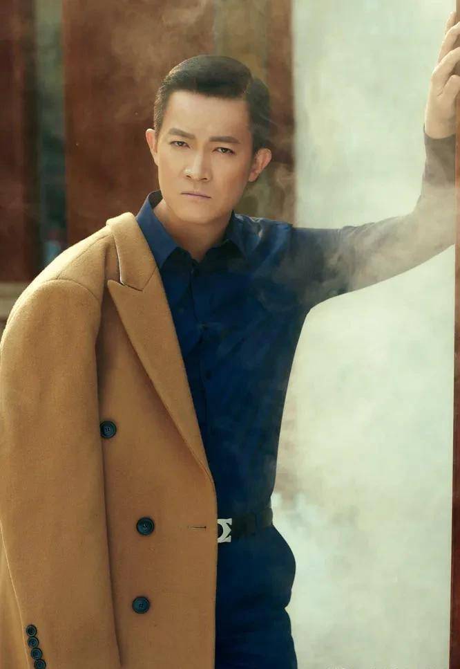 杨志刚:兄弟四个,被三哥"强捧"13年,别人又如何评价他呢?