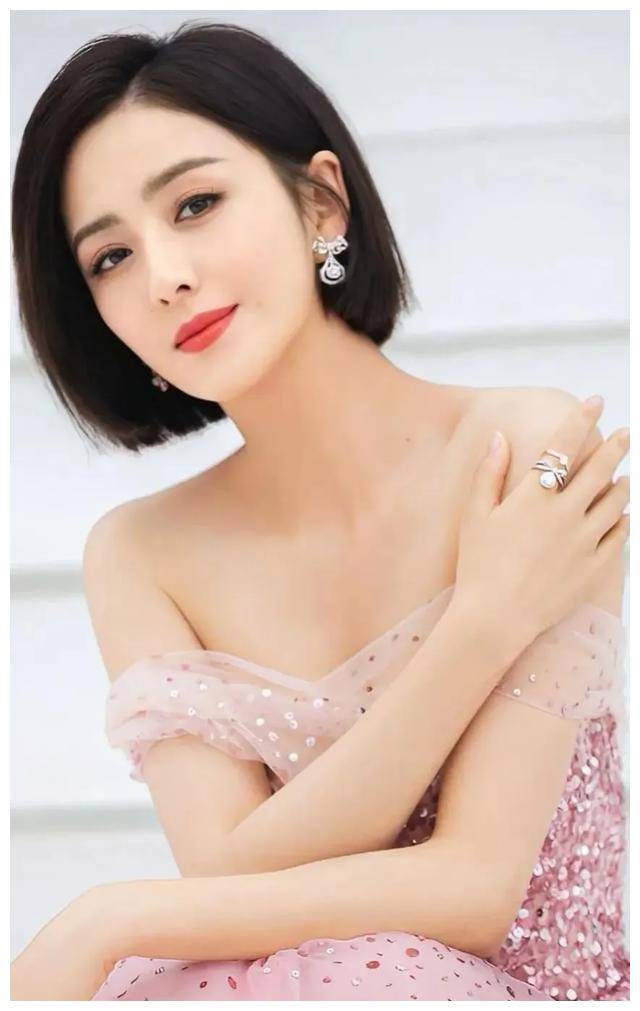 佟丽娅:逆袭奋斗的火花,如何照亮梦想之路?