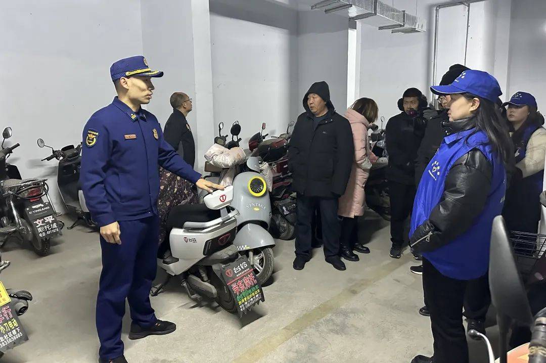 除患攻坚 "晋" 行时 | 培训 宣传筑牢住宅小区消防安全防火墙_火灾