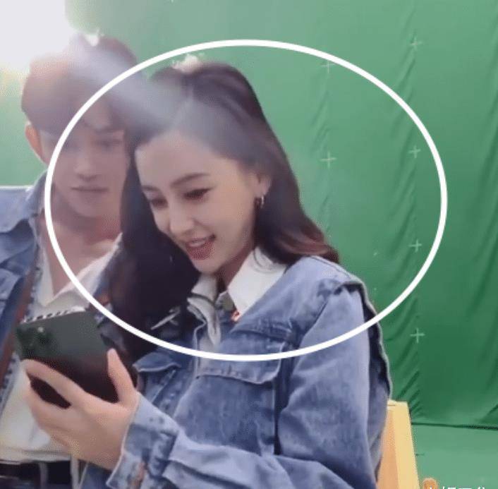 《跑男9》刚官宣不久,杨颖就现身出镜间,谁知生图状态成为亮点_节目