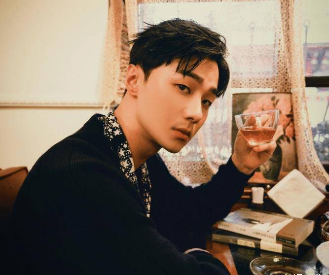 新奇幻校园剧开机,《想见你》"莫俊杰"担任男主,与女主配一脸_施柏宇