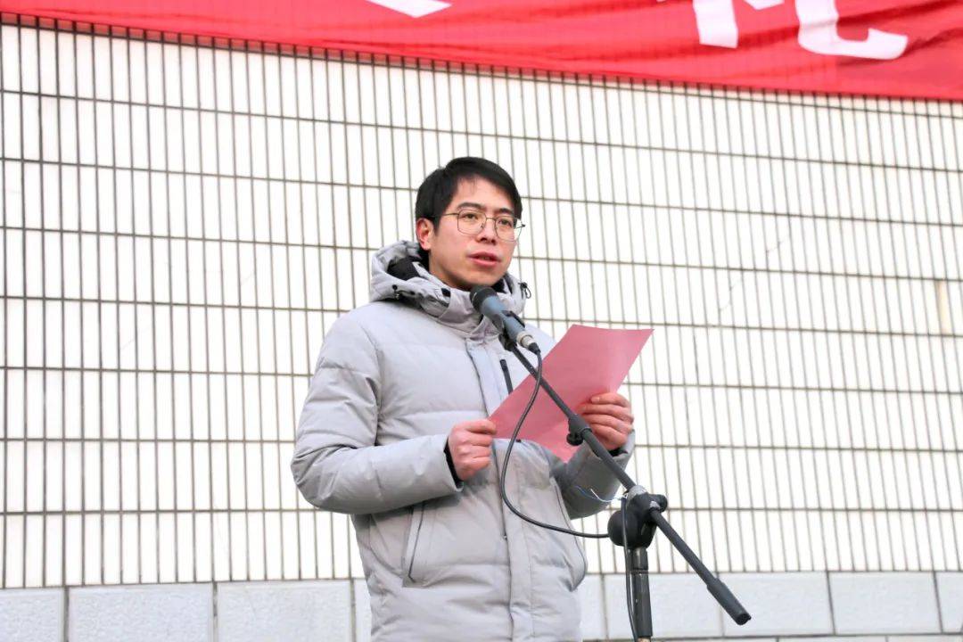 热辣滚烫筑梦想,飞驰人生赴未来——我校隆重举行新