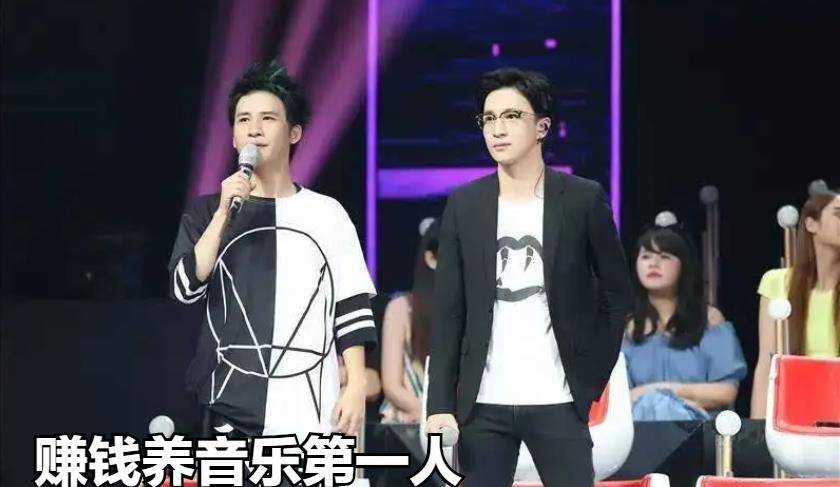 "绝世男人"薛之谦:与老婆分手不要房产净身出户,如今咋样了_高磊鑫