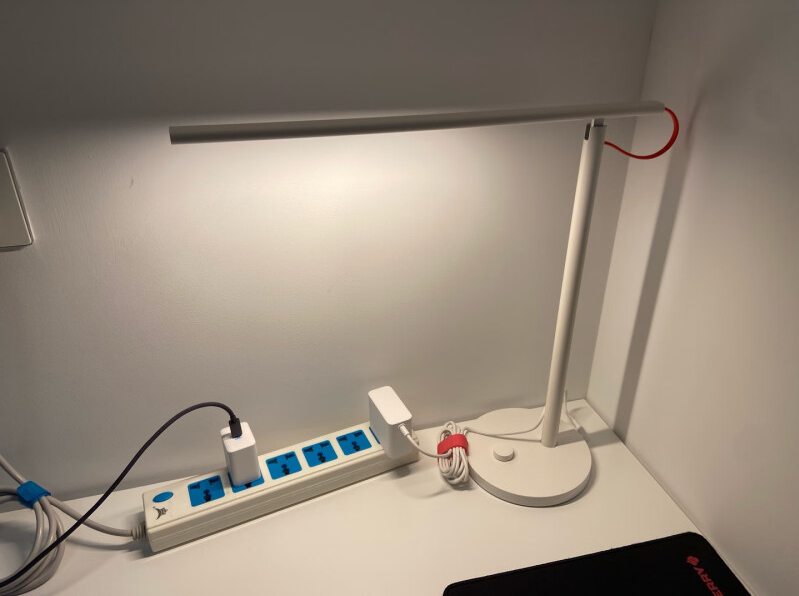 五分钟看懂护眼台灯应该怎么选!_效果_品牌_照明