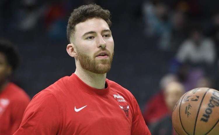 骑士签下48号新秀,公牛签下土耳其射手,保罗即将回归_库珀_合同_球员