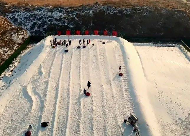 济宁太白湖滑雪场图片