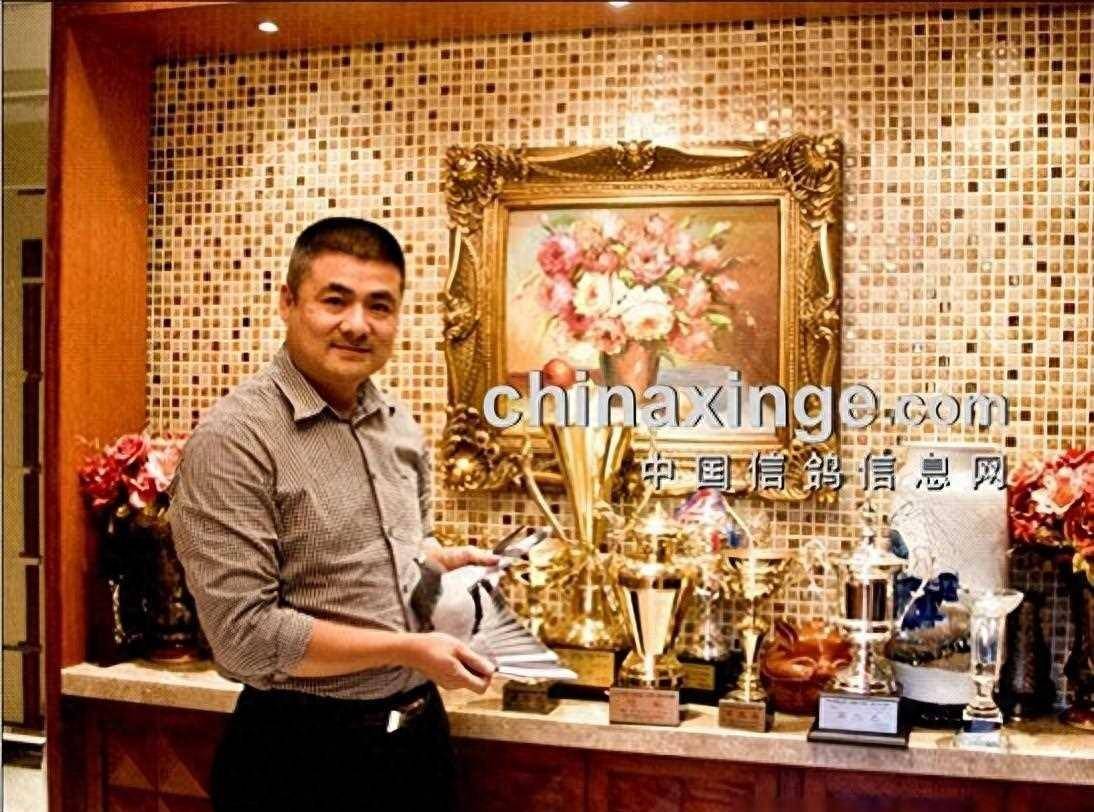 极速鸽舍陈仕义:上海鸽坛神勇夺冠_成功_梦想_挑战