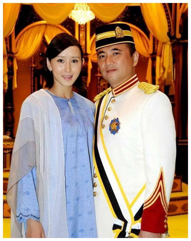 嫁给马来西亚豪门,老公为共枕竟割除扁桃体?_胡静_爱情_朱兆祥