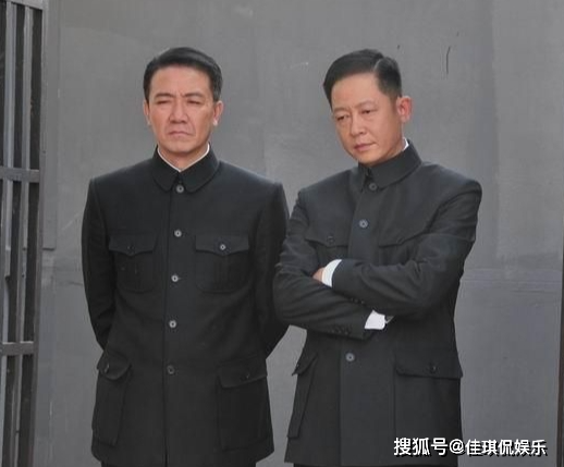 由王志文,李幼斌领衔主演,47集谍战大剧!_女性_观众_关萍