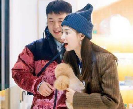 天上的喜鹊叫乖乖,成功漂亮的杜海涛,结婚照显得格外英俊潇洒_沈梦辰