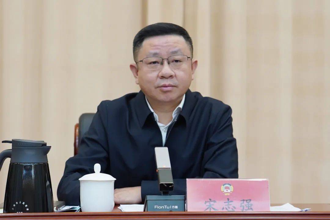 宋志强指出,"四领一促"工作既贯彻落实党中央决策部署和省委深化拓展"