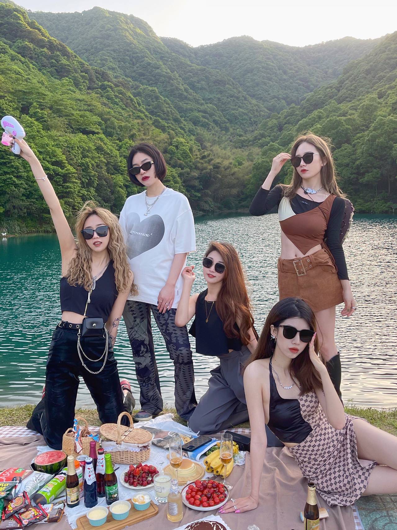 苏州3日游旅行团价格是多少,苏杭参团三日游最佳路线不看后悔_小林