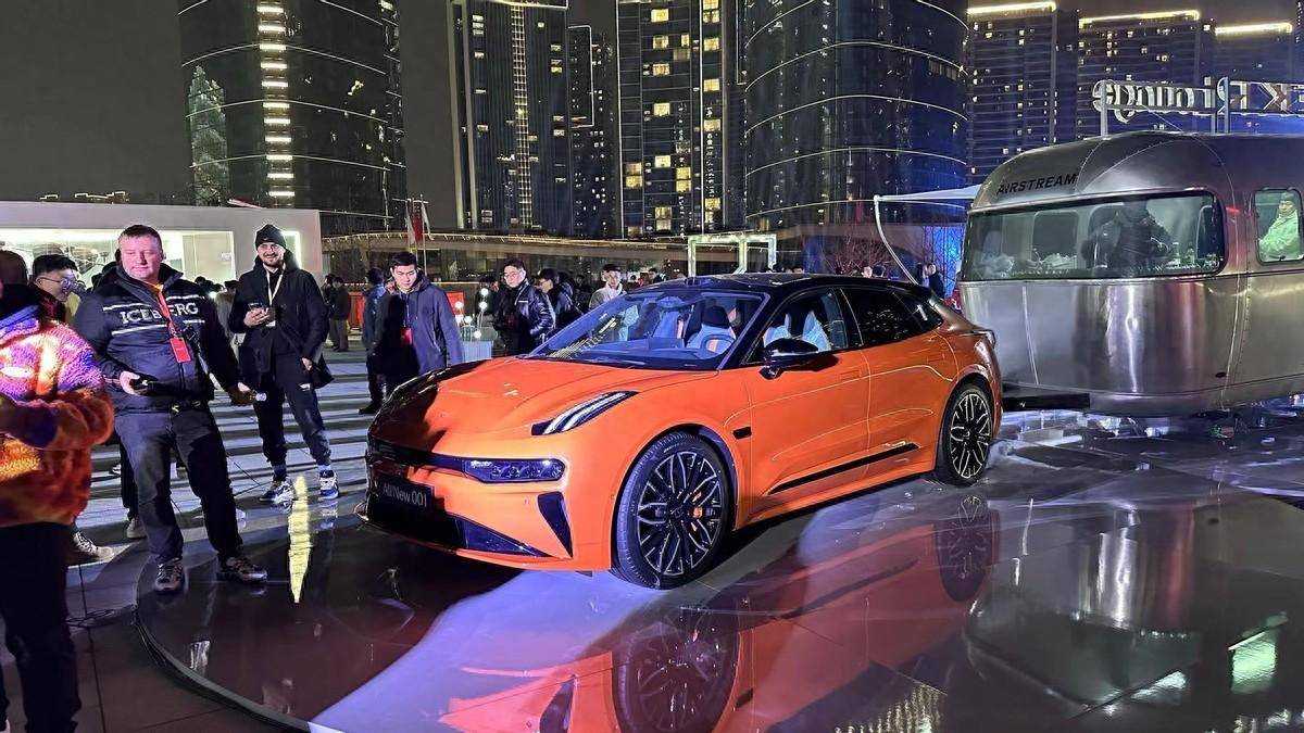 全新极氪001上市,1118项进化,26.9万起_搜狐汽车_搜狐网