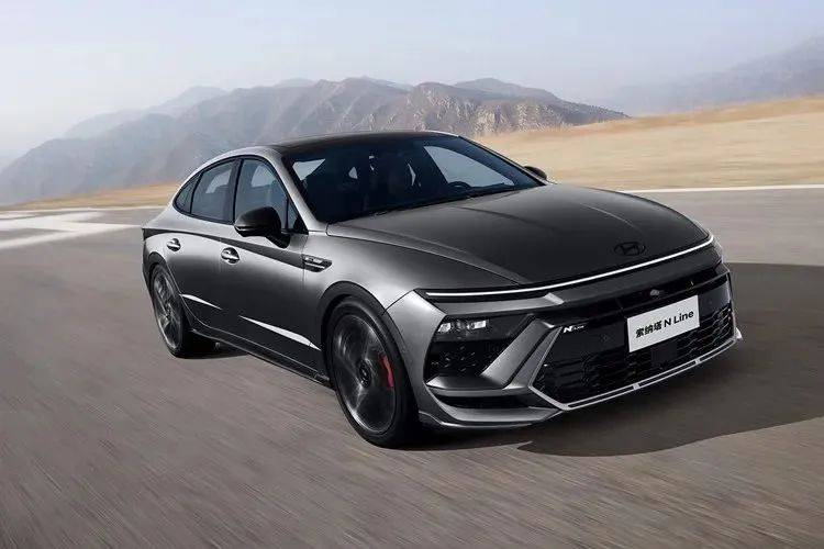 探店实拍 北京现代第十一代索纳塔 一款用户的"未来之车"