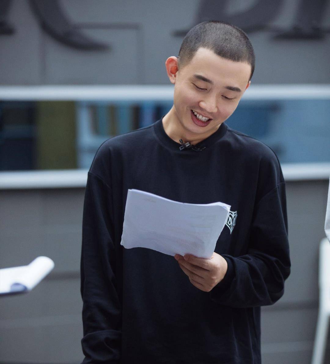 王斯然给老公gai助阵,紧张到分不清平翘舌_舞台_老婆_节目