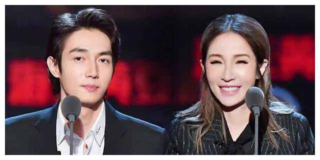 萧亚轩新恋情曝光,寻找自己的路,何其漫长._黄皓_生活_爱情