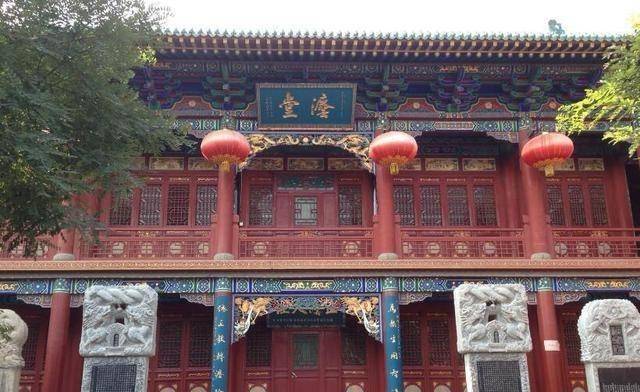 山西有一座寺庙,原名白马寺,历史悠久,还有"小五台"的美誉_建筑_太原