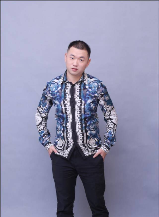 看清全文后网友感动 了,活该他火_复活_说唱_机会