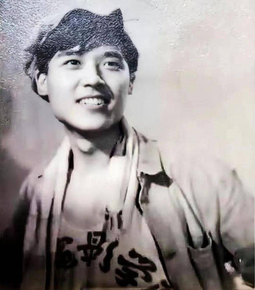 著名演员达式常:终生只爱一个人,他一生不买车不开车是为何?