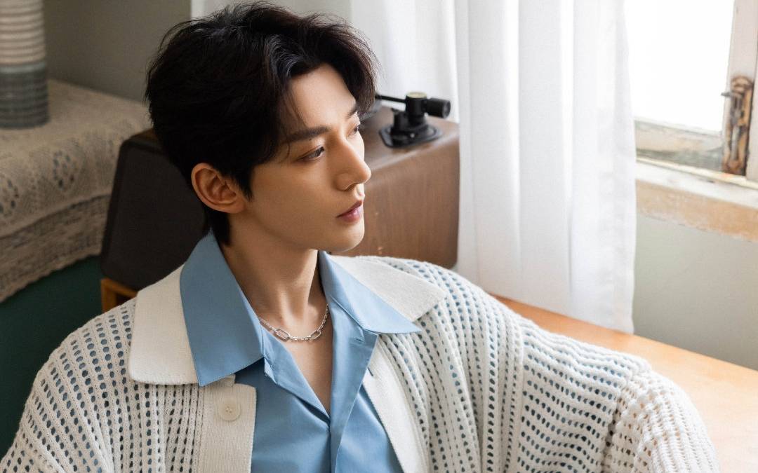 娱乐大爆料:杨紫,白敬亭,张小斐,吴镇宇,徐熙娣,邓为_顶流_老公_造型