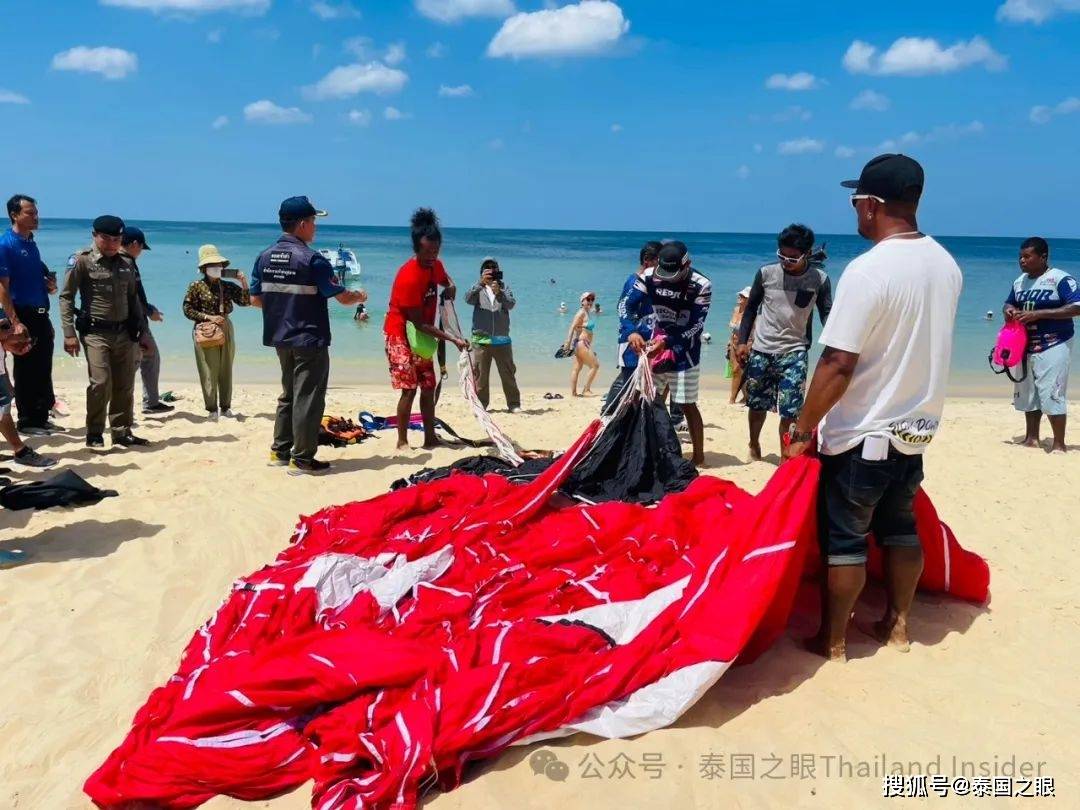 普吉岛滑翔伞商家同意向腿摔骨折的中国游客赔偿40万铢!